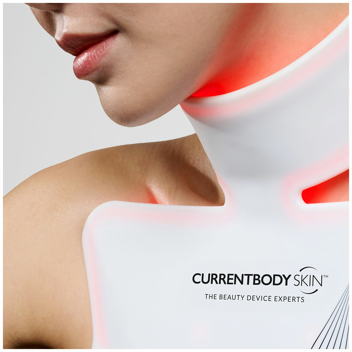CurrentBody Skin LED Neck & Decolletage Mask S1 CBD114KAI