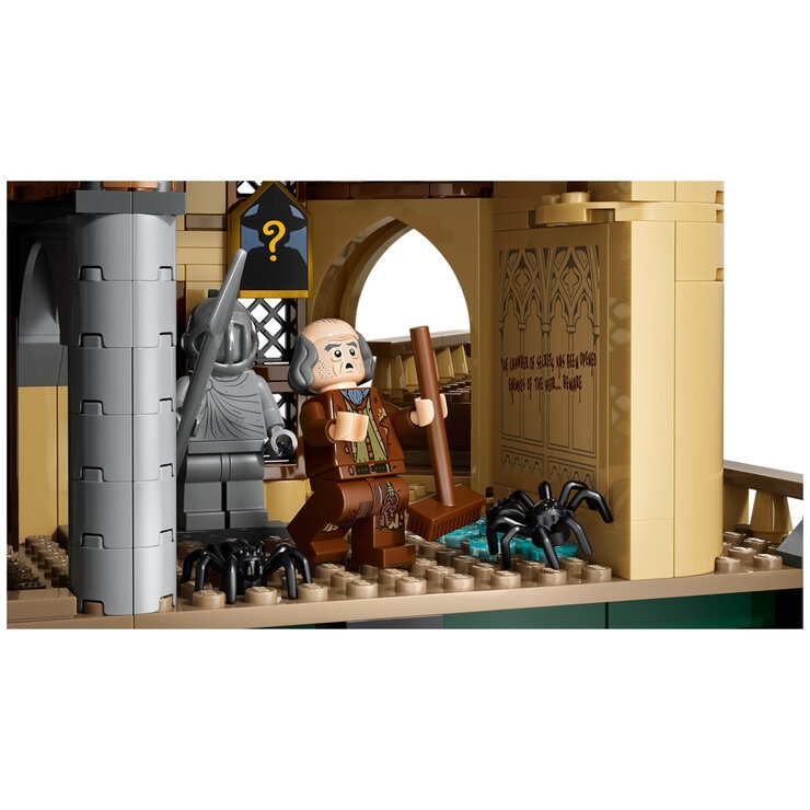 LEGO Harry Potter Hogwart Castle: East Wing Set 76473 LEGO Harry Potter Hogwart Castle: East Wing Set 76473
