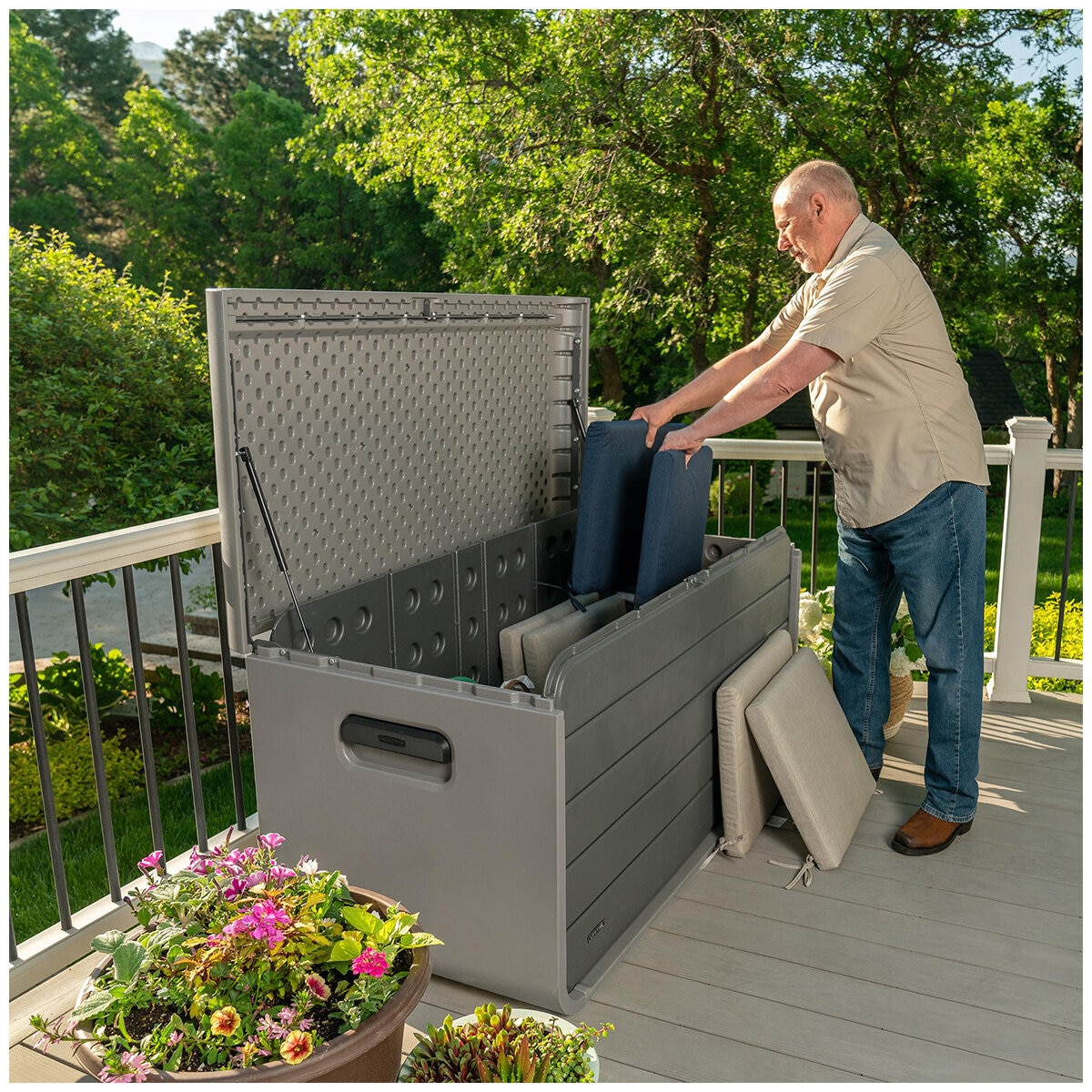 Lifetime 624.5 Litre Modern Storage Deck Box/