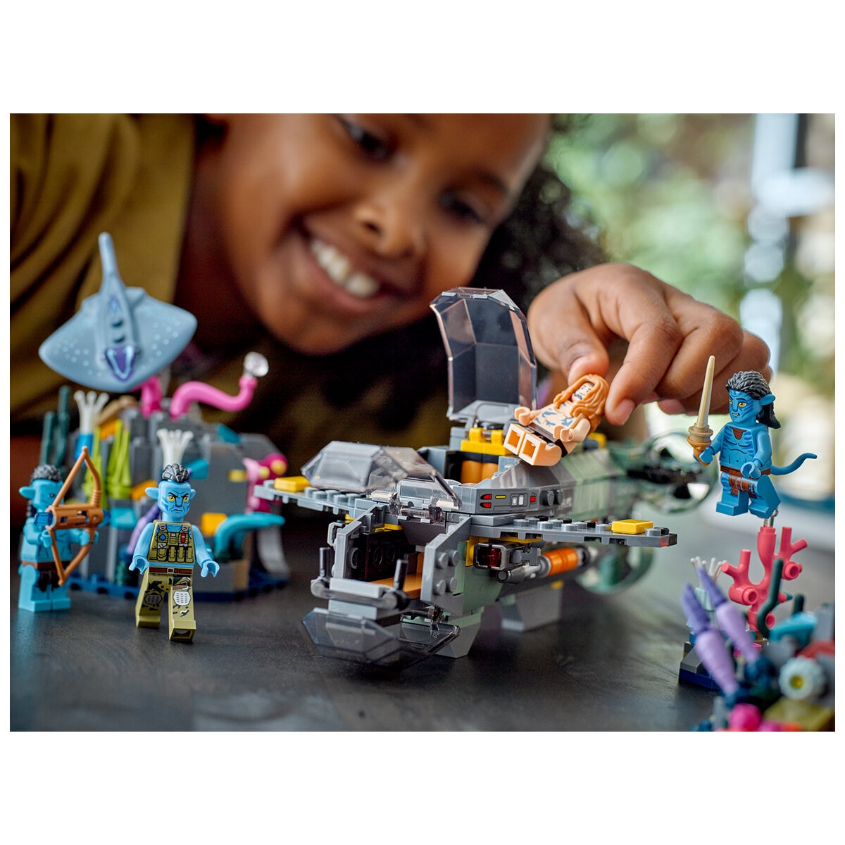 LEGO Avatar: The Way of Water Mako Submarine​ 75577 Buildable Toy Model  with Alien Fish and Stingray Figures
