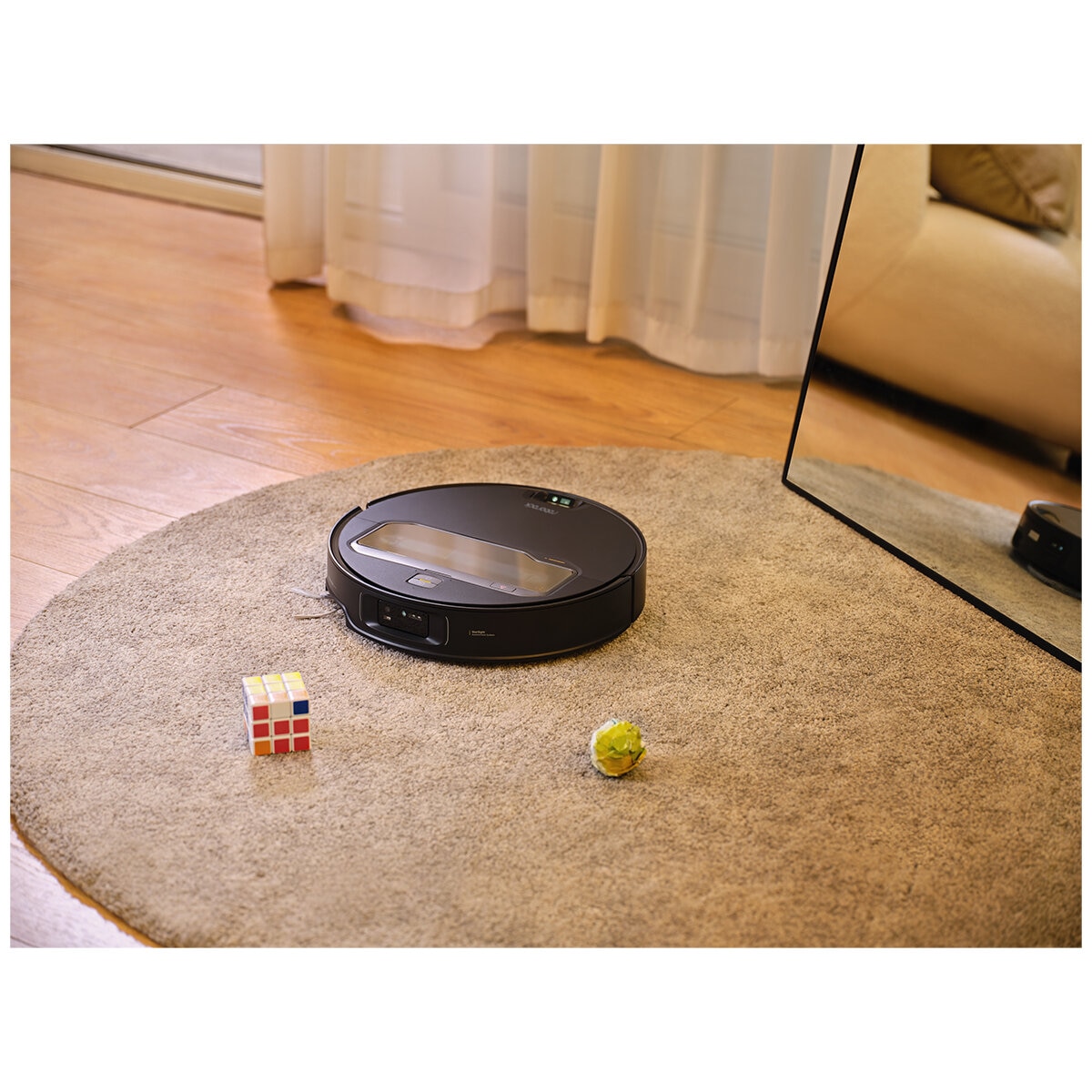 Roborock Saros Z70 Vacuum Cleaner Black RRSZ705203BLK