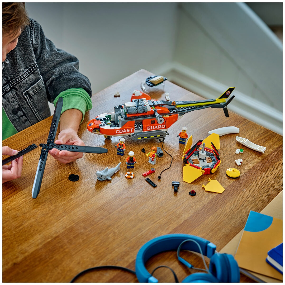 LEGO City Coast Guard Helicopter 60503
