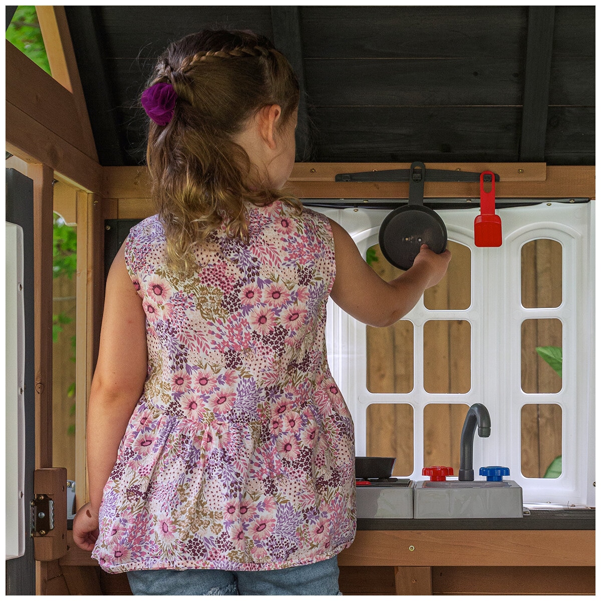KidKraft Autrium Breeze Playhouse