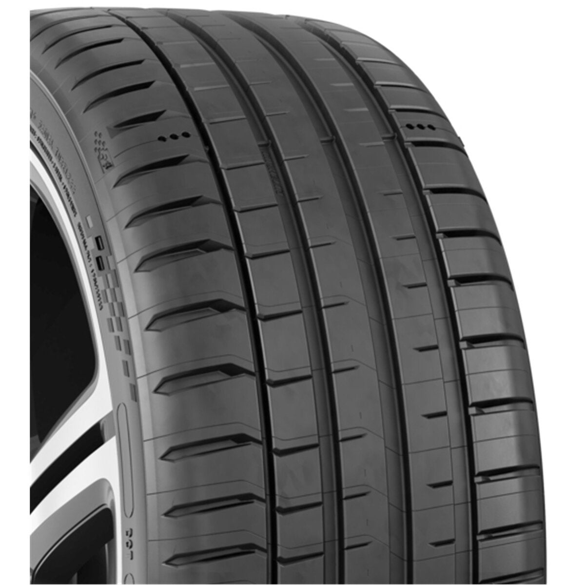 Michelin 235/40R19 96Y PILOT SPORT 5 Michelin 235/40R19 96Y PILOT SPORT 5