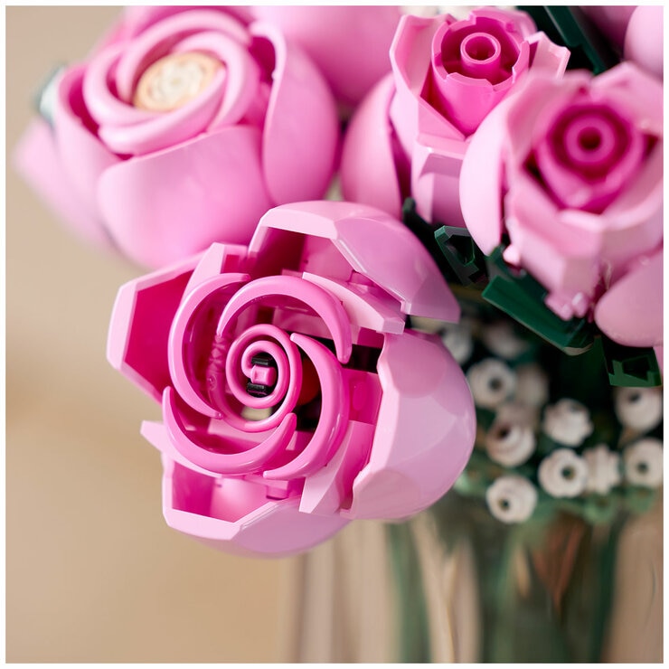 LEGO Botanicals Bouquet of Pink Roses 10374