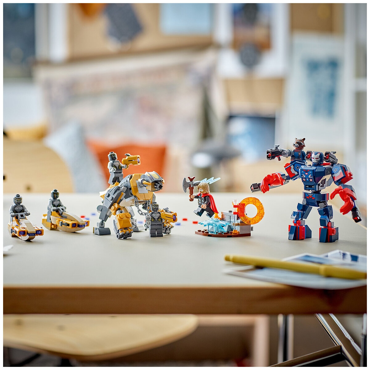 LEGO Marvel Avengers Endgame Thor vs. Chitauri 76322
