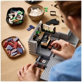 LEGO Icons Queer Eye - The Fab 5 Loft 10291