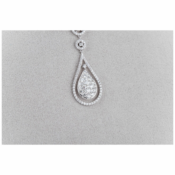 18KT White Gold 2.75ctw Diamond Teardrop Necklace
