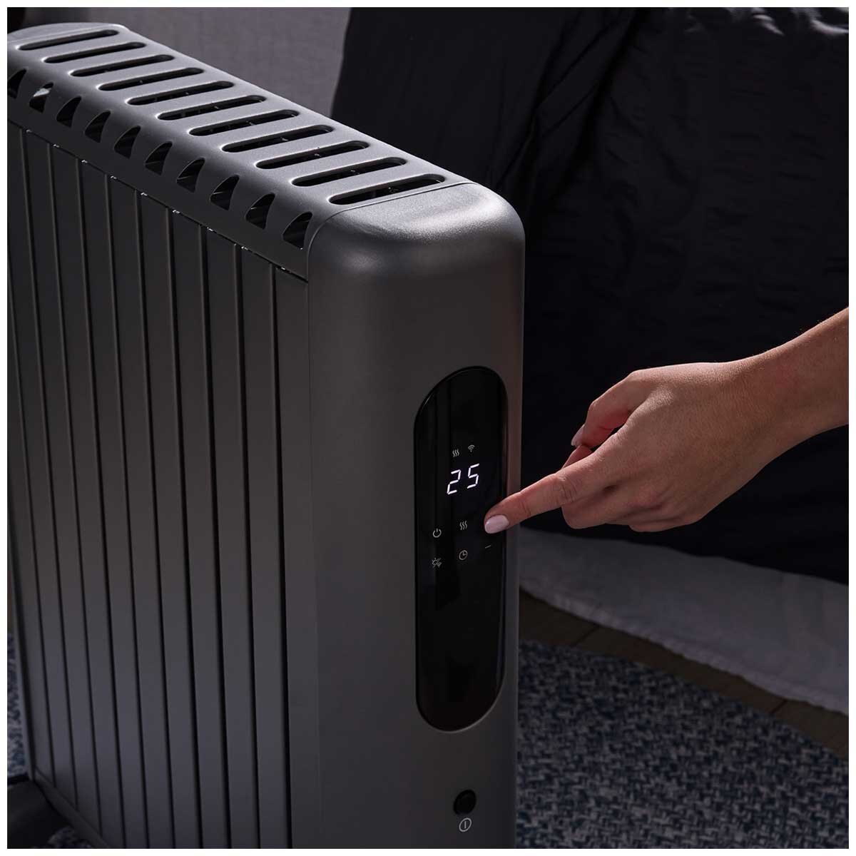 Ausclimate SmartEnclosure Large 11 Fin 2400W Oil Filled Heater ACOC2411