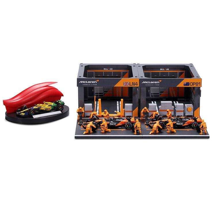 Burago 143 Formula One Racing Deluxe Paddock McLaren