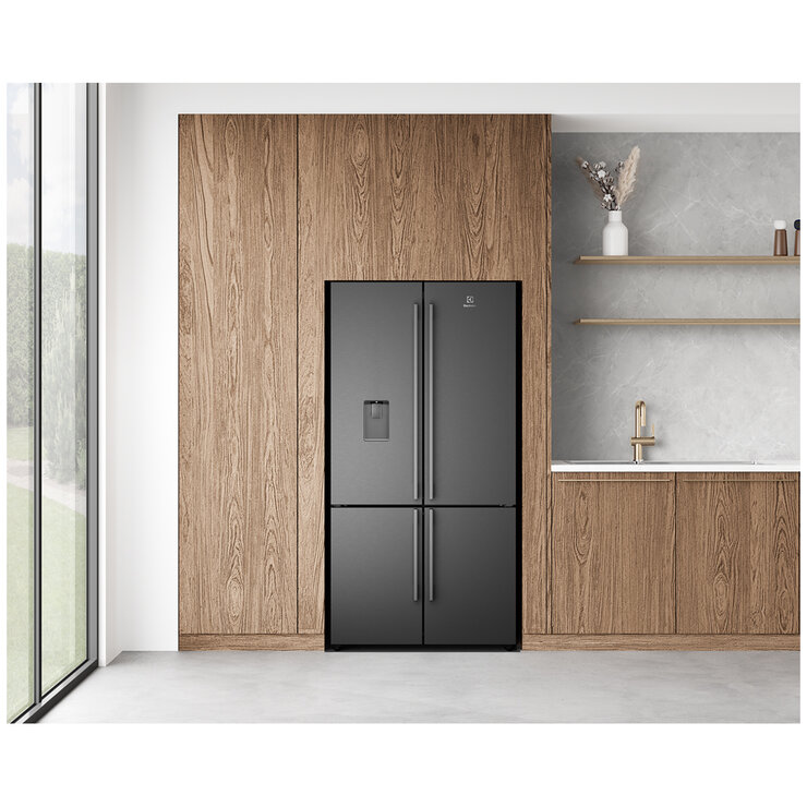 Electrolux 562L French Quad Door Fridge Matte Black EQE5657BA Electrolux 562L French Quad Door Fridge Matte Black EQE5657BA