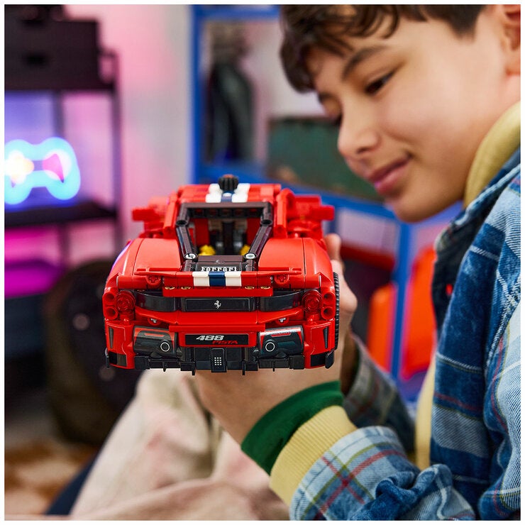 LEGO Technic Ferrari 488 Pista Car 42235 LEGO Technic Ferrari 488 Pista Car 42235