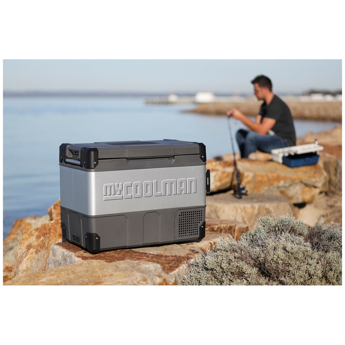 MyCoolMan Dual Fridge Freezer with Battery