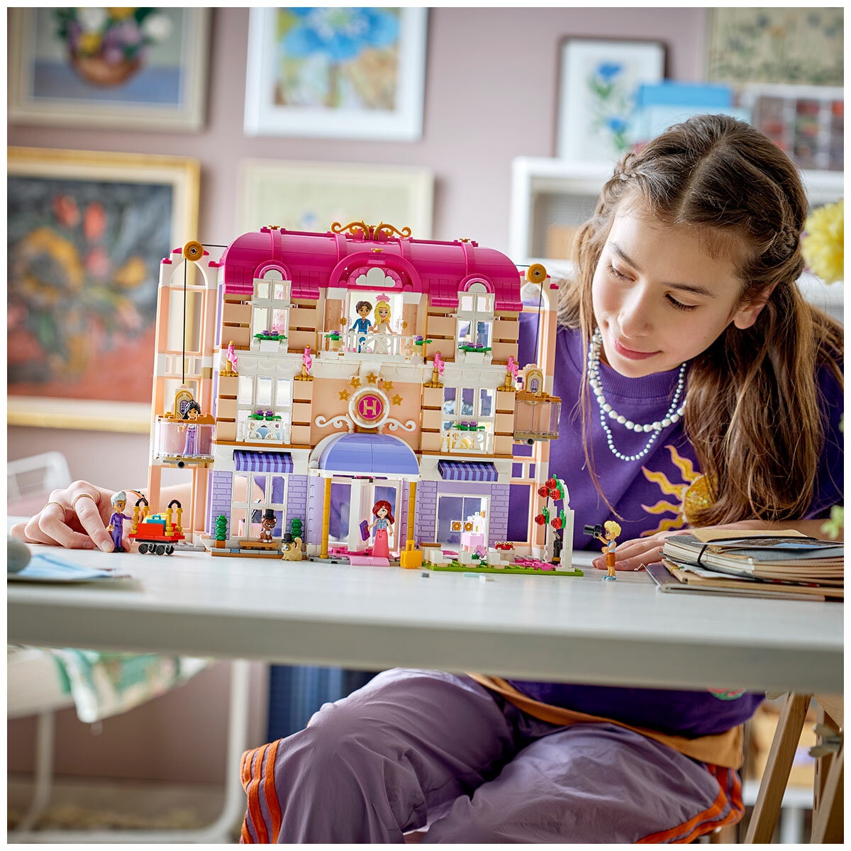 LEGO Friends Heartlake City Grand Hotel 42704