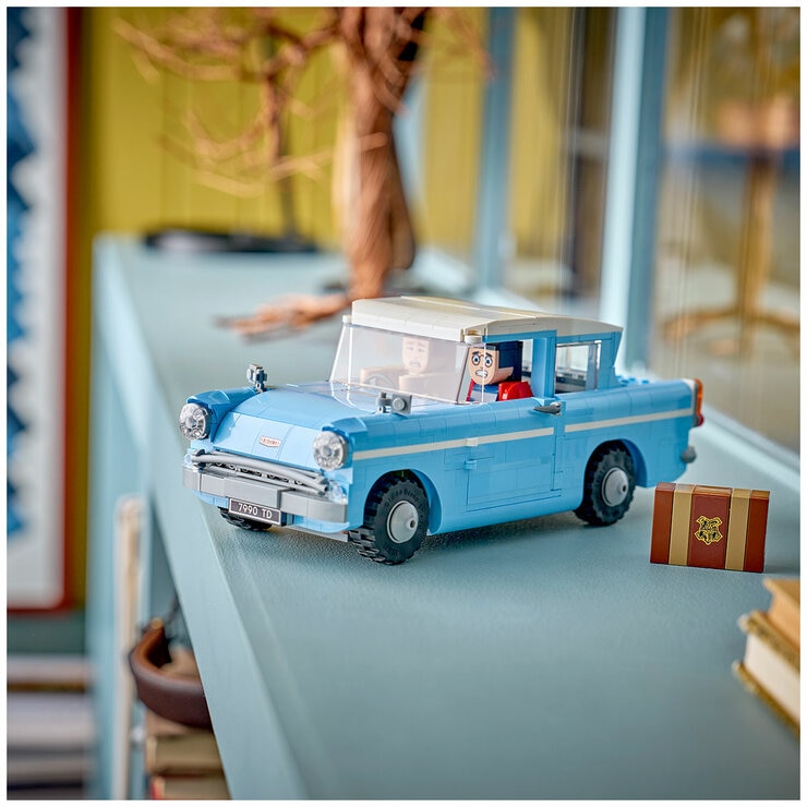 LEGO Harry Potter Enchanted Flying Ford Anglia 76470