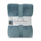 Berkshire Heathered Plush Blanket 284 cm x 234 cm Berkshire Heathered Plush Blanket 284 cm x 234 cm