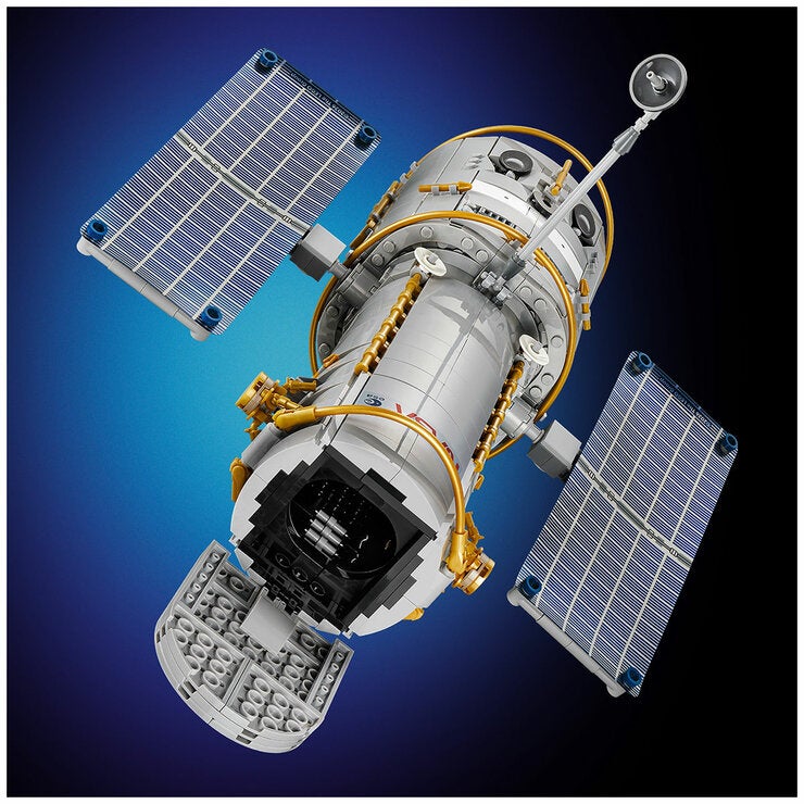 LEGO Icons Hubble Space Telescope 11382