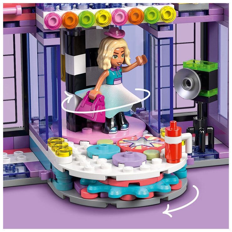 LEGO Friends Heartlake City Fashion Show 42685 LEGO Friends Heartlake City Fashion Show 42685