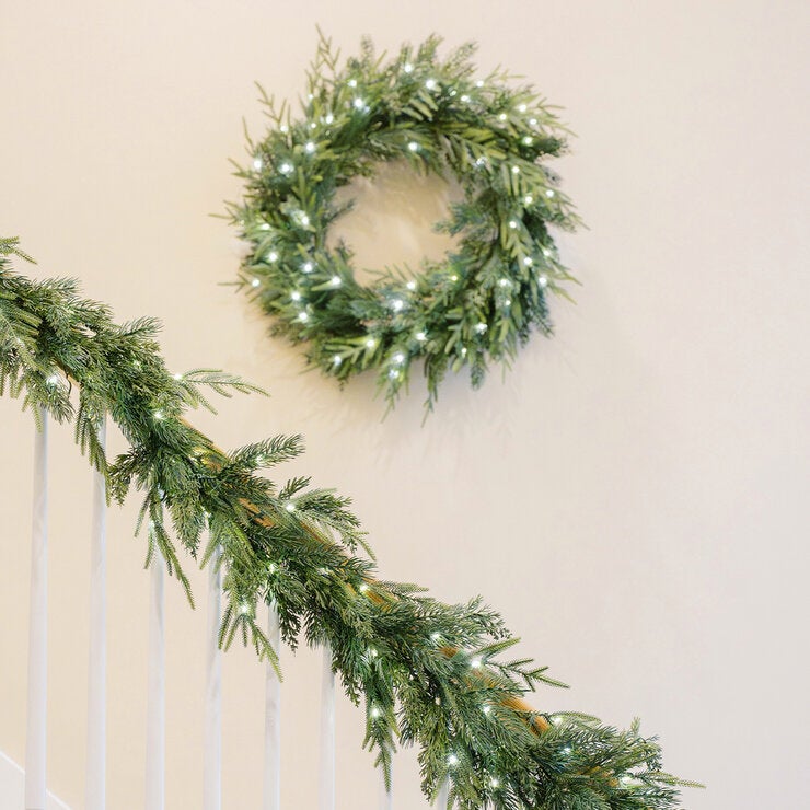 Norfolk Mixed Garland With LED Lights 2.7M