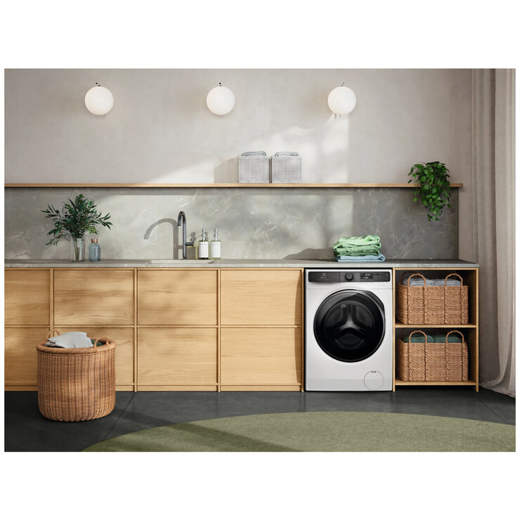 Electrolux 10kg 700 Series Front Load Washer White