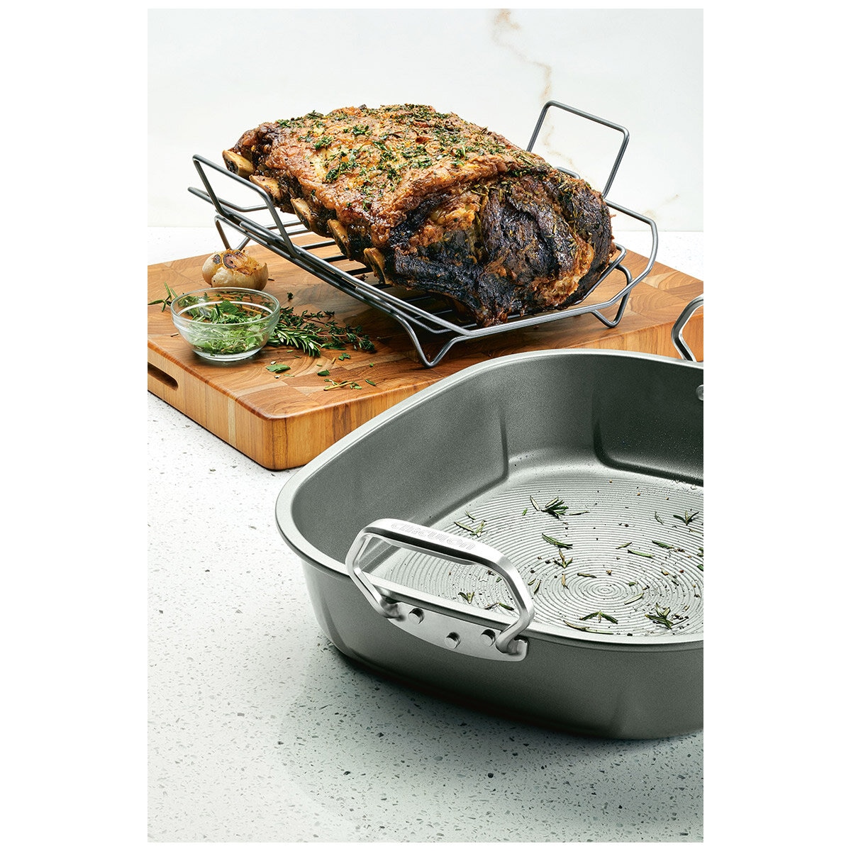 Circulon Premier Professional, Oval Roaster Roasting Pan with Rack, Nonstick