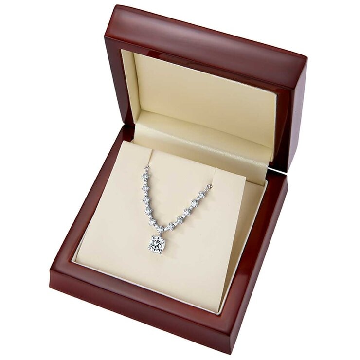 18KT White Gold 1.60ctw Round Diamond Necklace