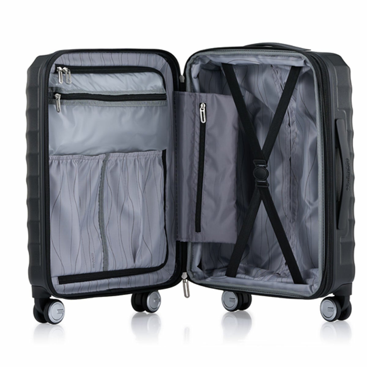 American Tourister Concentrix 3 Piece Luggage Set American Tourister Concentrix 3 Piece Luggage Set