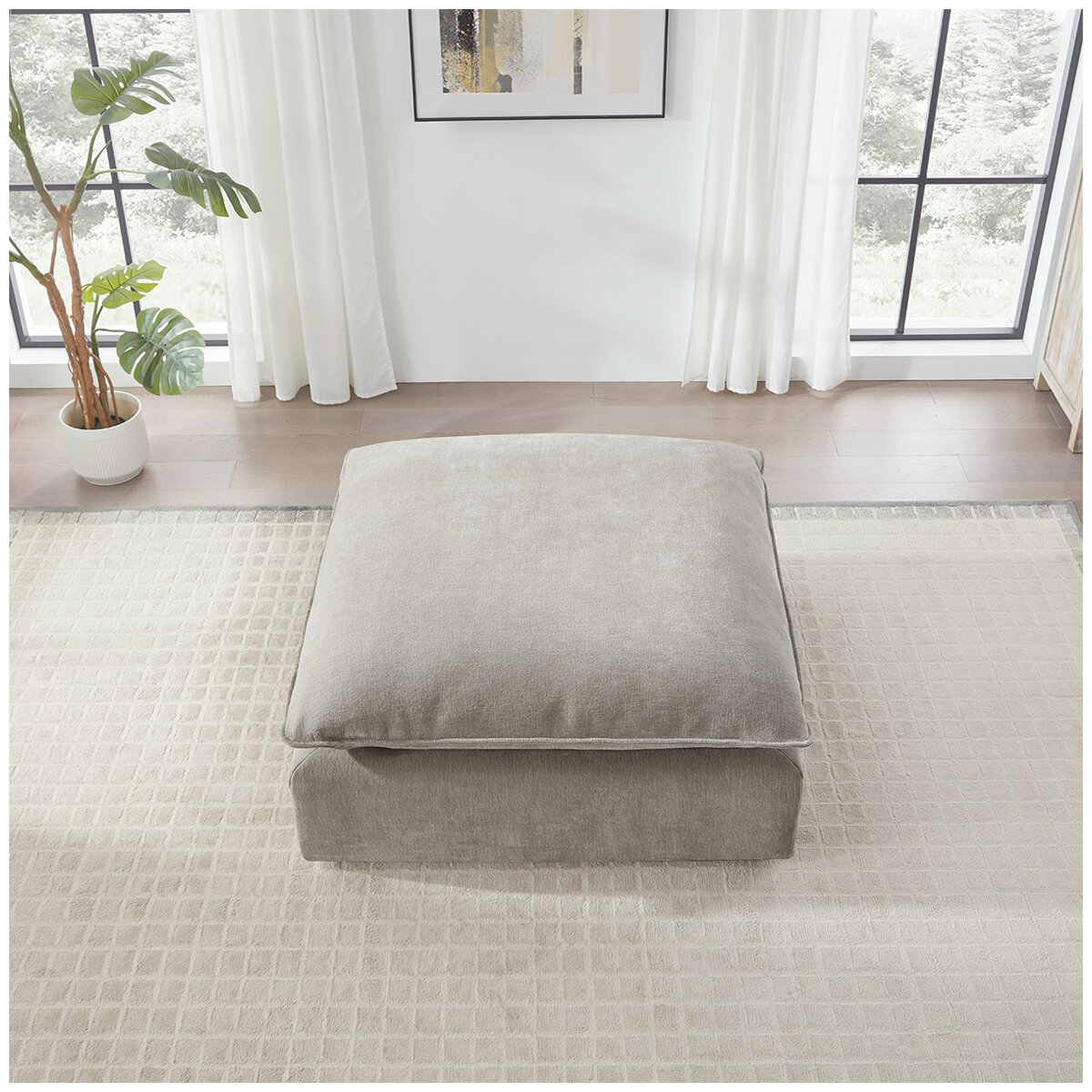 Aiden & Ivy Ottoman Of The Sereen Sectional
