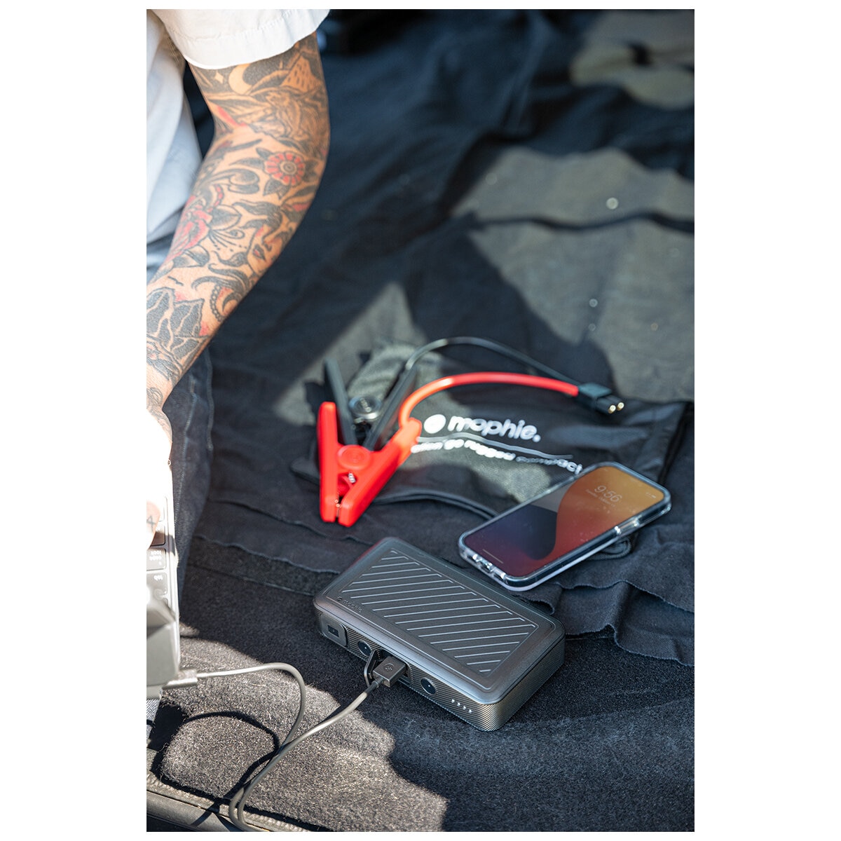 mophie Powerstation Go Rugged Compact With Car Jump Starter