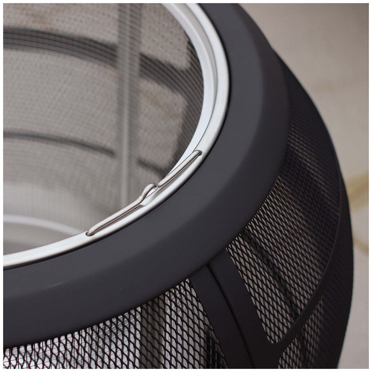 Haloo Sphere Firepit