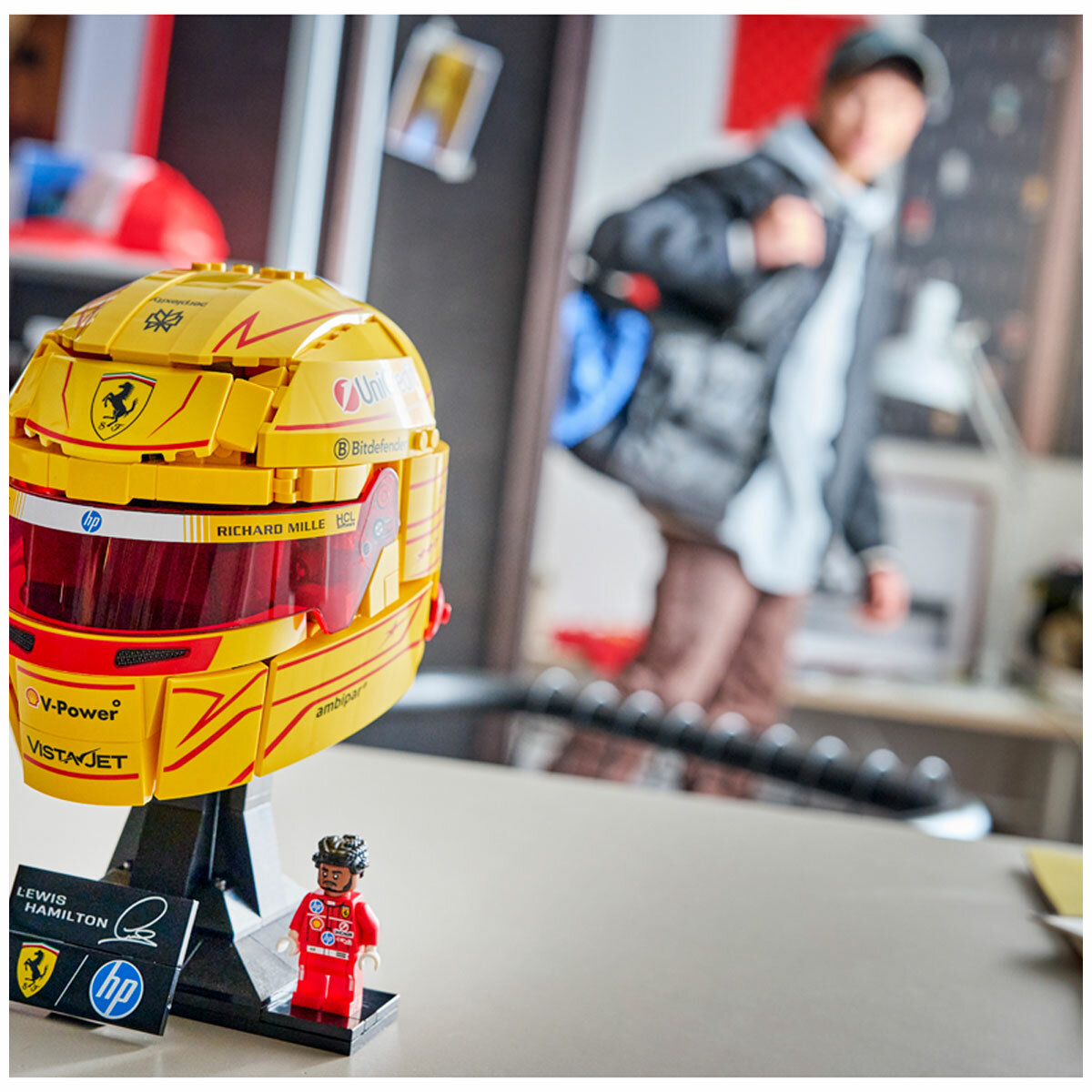 LEGO Editions Scuderia Ferrari HP 43022