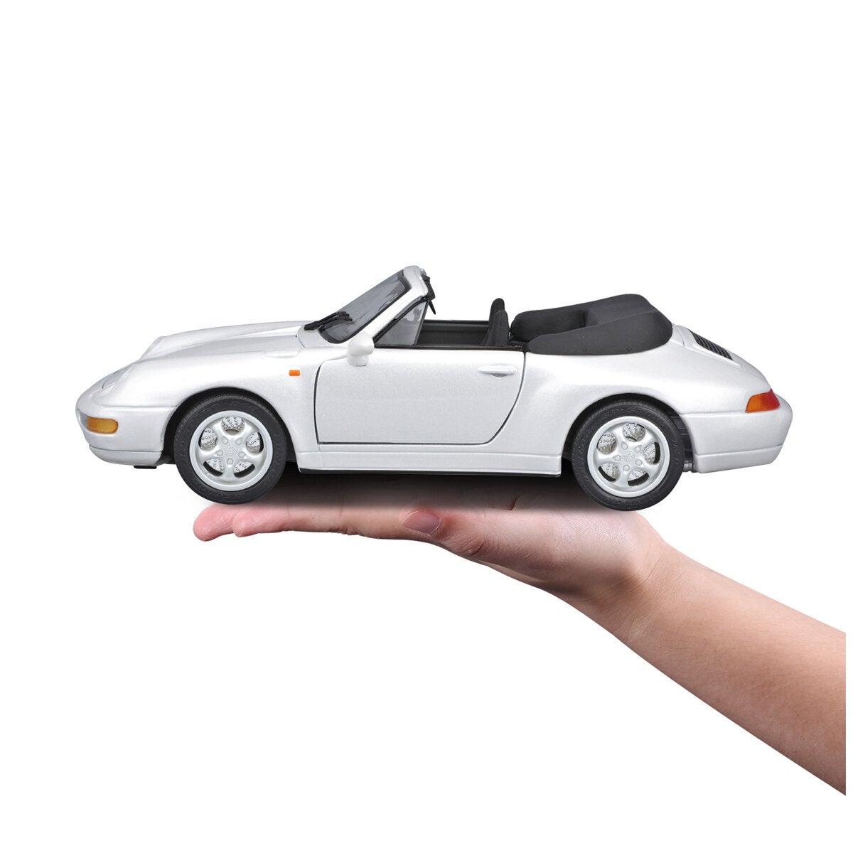 Maisto 1:18 Die Cast Cars Porsche 911 Carrera Maisto 1:18 Die Cast Cars Porsche 911 Carrera