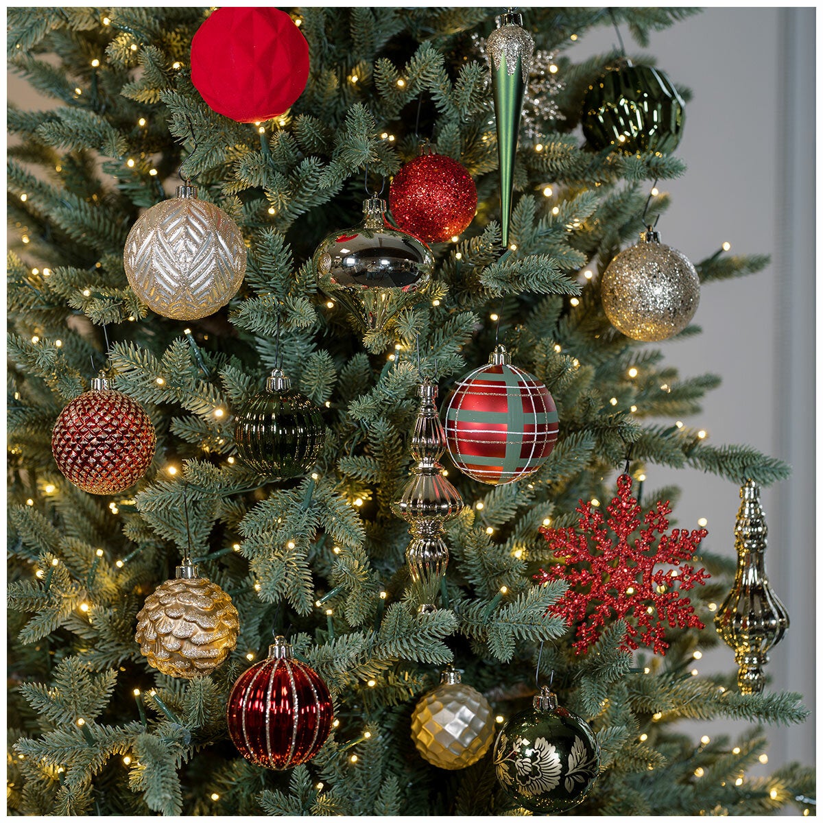 Shatterproof Christmas Tree Assorted Ornament Set 80 Piece