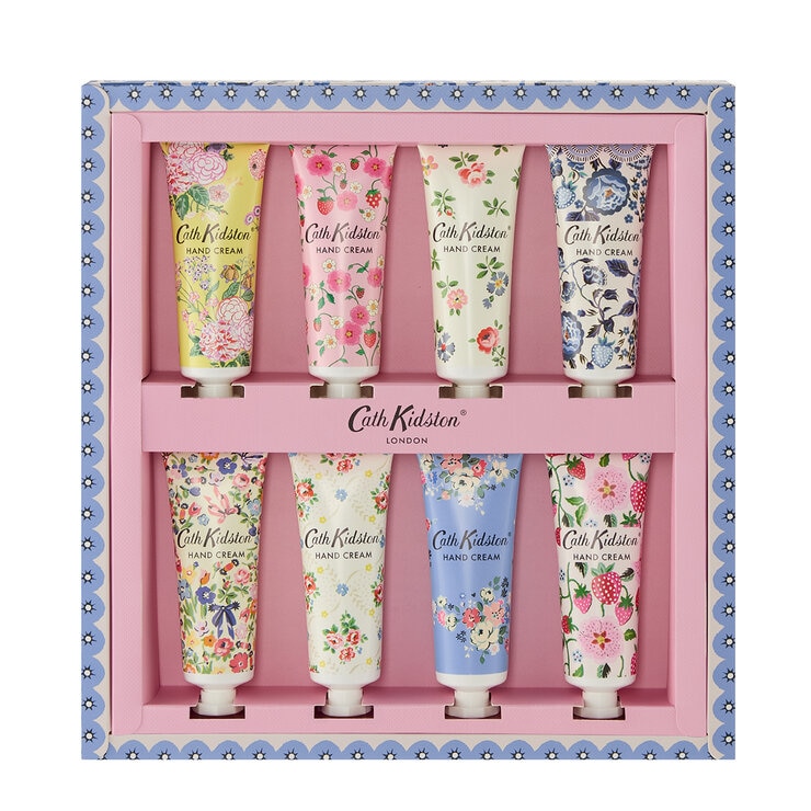 230300 Cath Kidston Navy Carnation Hand Care Set 8 x 30ml/ 230300 Cath Kidston Navy Carnation Hand Care Set 8 x 30ml/