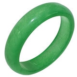 Green Dyed Jade Flat Round Bangle 19cm