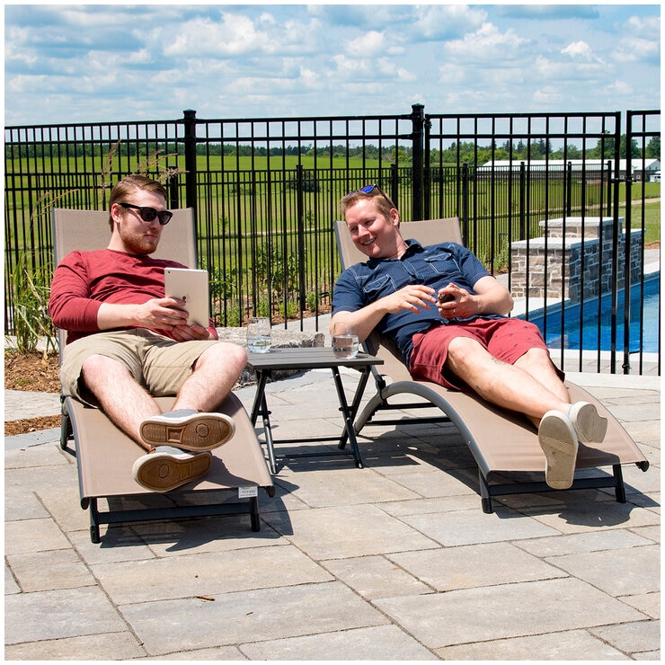 Vivere Chaise Lounges & Table Macciato