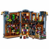 LEGO Icons Bookstore: Book Nook 11379 LEGO Icons Bookstore: Book Nook 11379