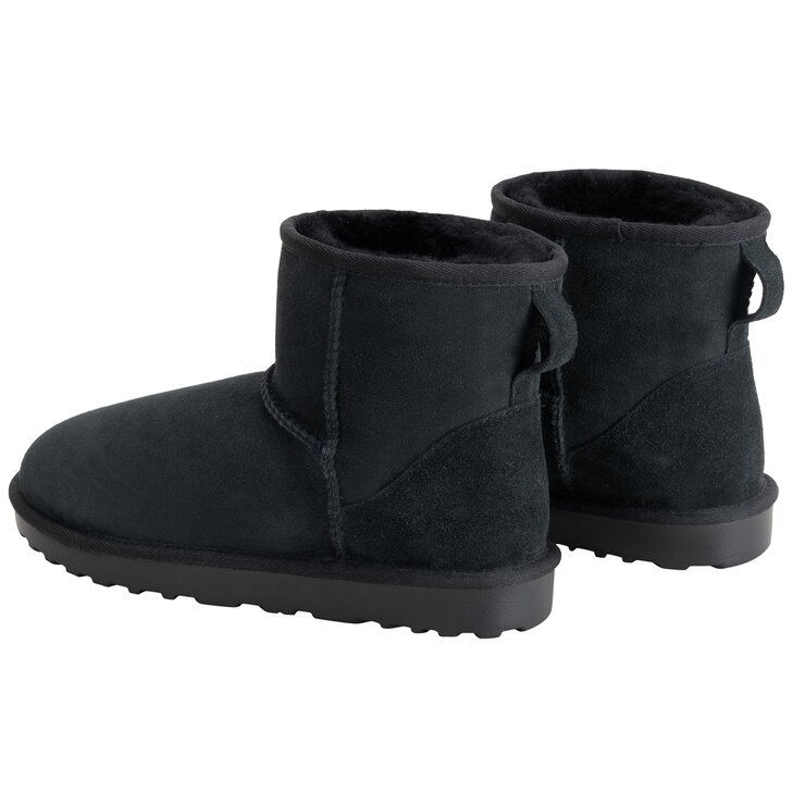 Kirkland Signature Women's Shearling Boot Black