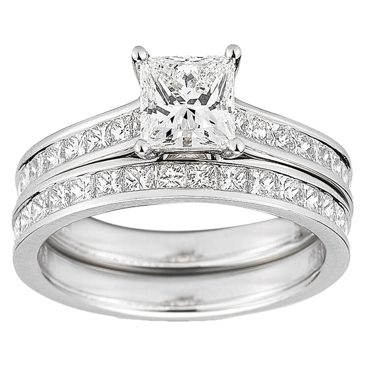 Platinum 3.07ctw Princess Cut Diamond Bridal Set With 1.2ctw Centre Platinum 3.07ctw Princess Cut Diamond Bridal Set With 1.2ctw Centre