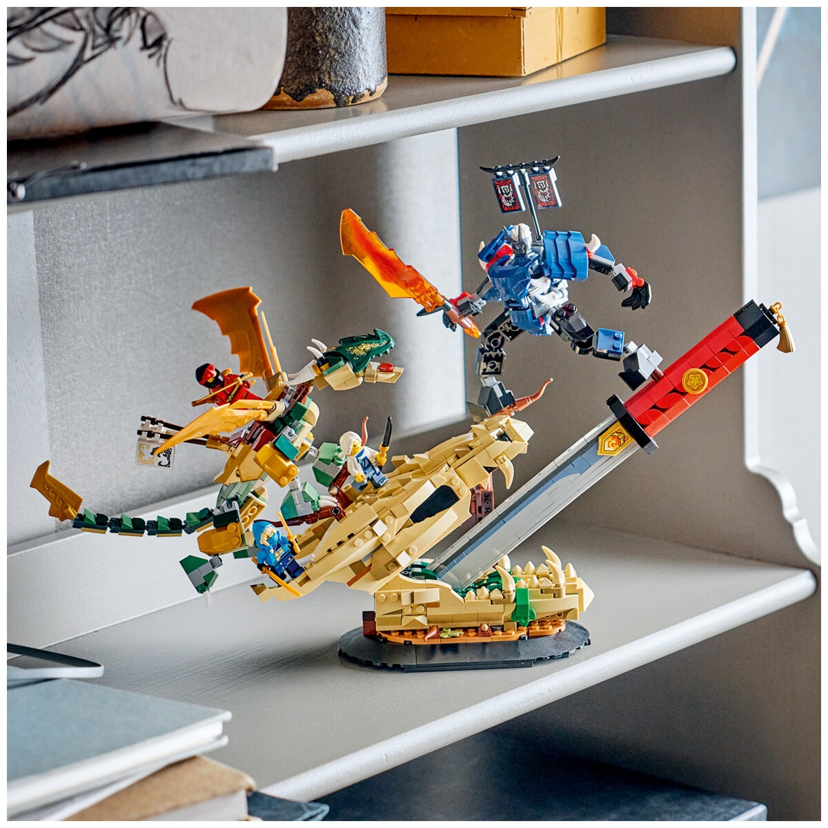 LEGO NINJAGO Battle at the Dragon’s Blade Display 71871 LEGO NINJAGO Battle at the Dragon’s Blade Display 71871