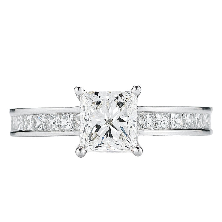 Platinum 3.07ctw Princess Cut Diamond Bridal Set With 1.2ctw Centre Platinum 3.07ctw Princess Cut Diamond Bridal Set With 1.2ctw Centre