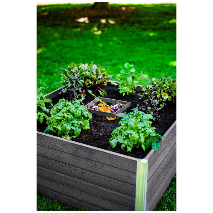 Vita Urbana Keyhole Composting Garden Bed 122 x 122 cm