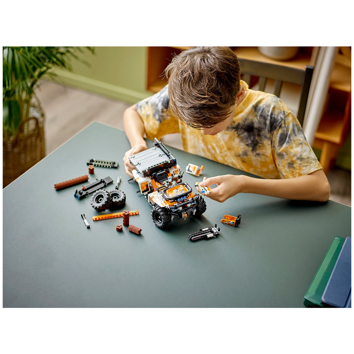 LEGO Technic All-Terrain Vehicle 42139