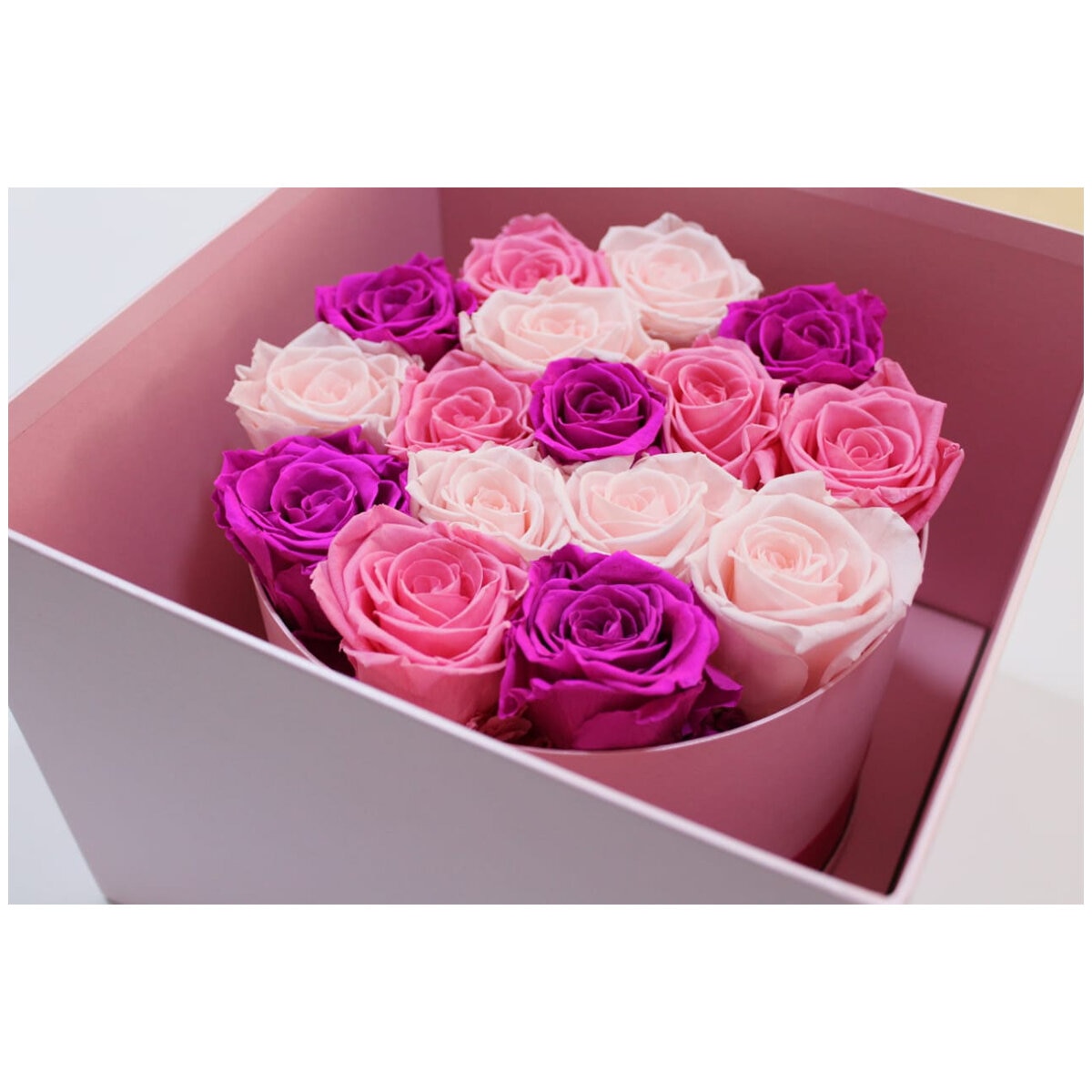 Preserved Mixed Pink Roses Hat Box