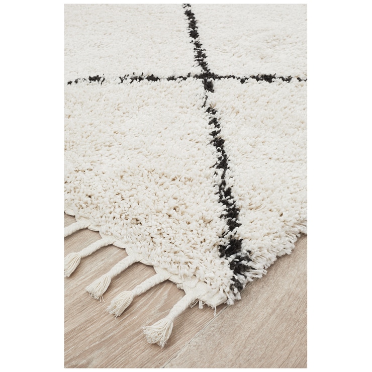 Unitex Saffron 22 White 400 cm x 300 cm Unitex Saffron 22 White 400 cm x 300 cm
