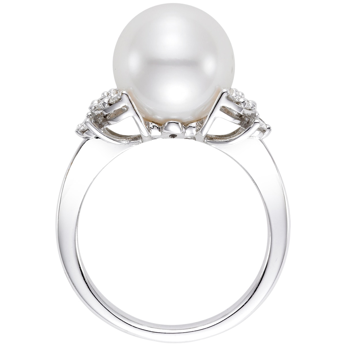 18KT White Gold Round Freshwater Cultured Pearl and Diamond Ring