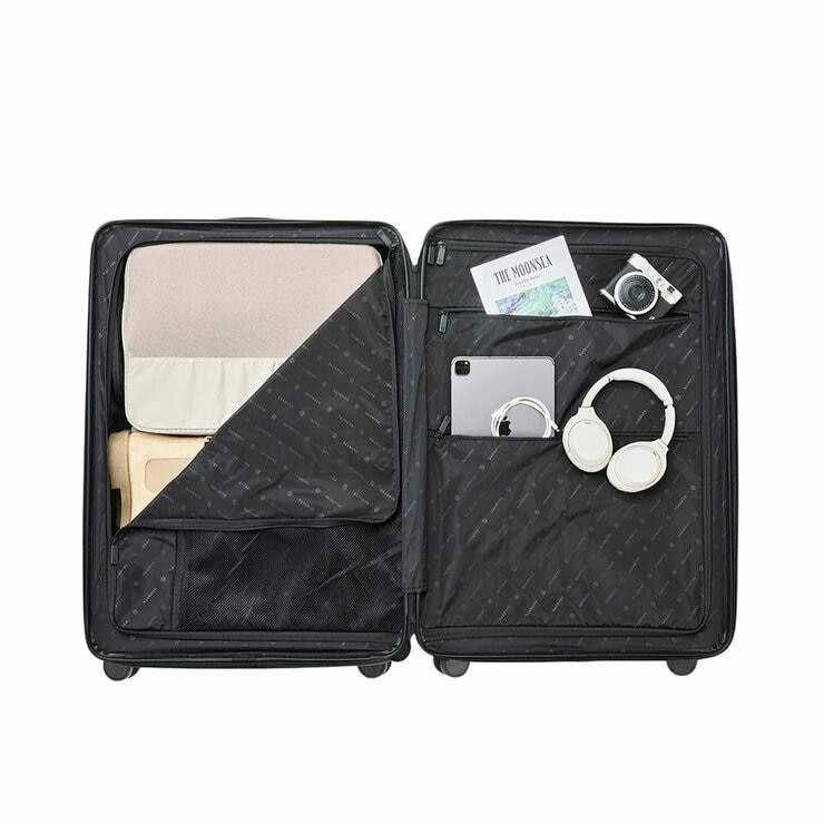 Globite 2 Piece Luggage Set With 4 Piece Packing Cube