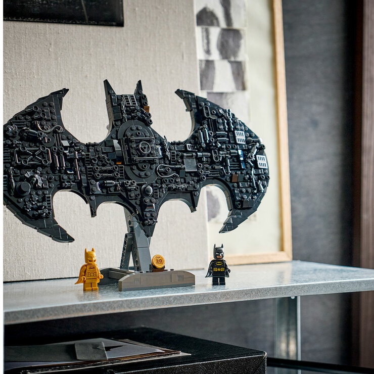 LEGO Super Heroes DC Batman Logo 76330