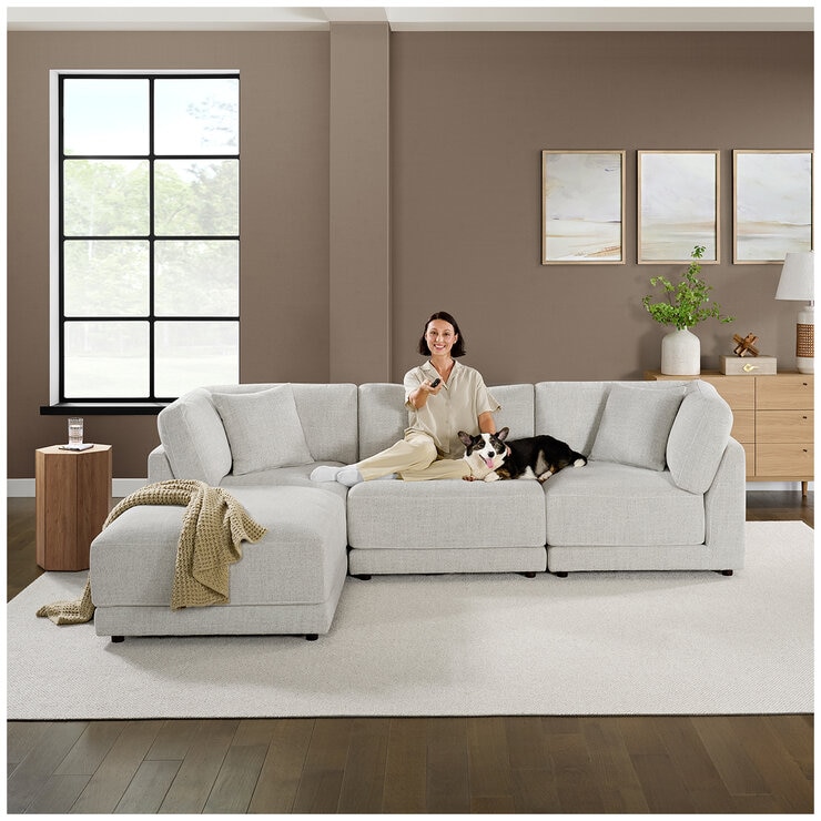 Aiden & Ivy 4 Piece Fabric Modular Sofa With 2 Pillows