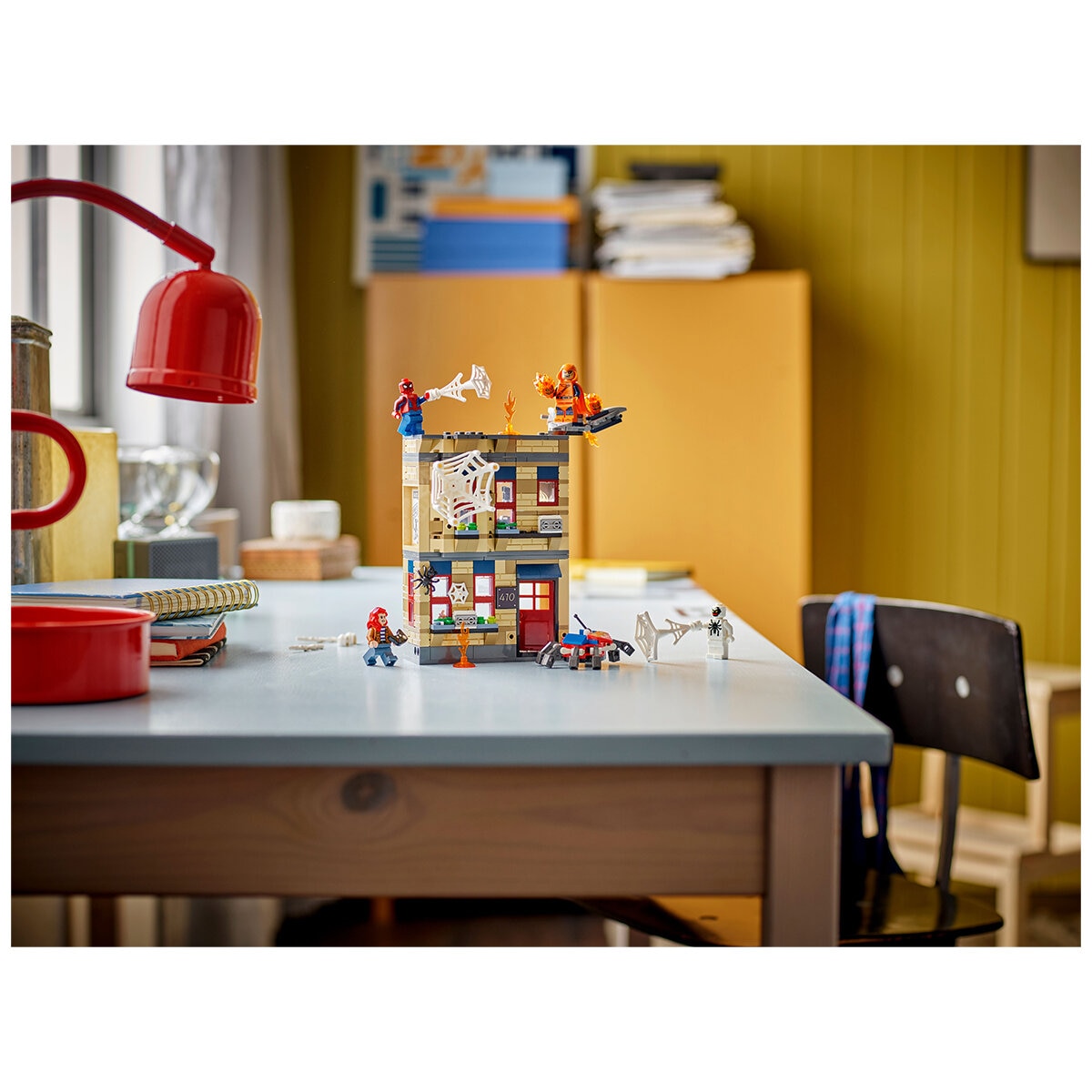 LEGO Marvel Peter Parker’s Apartment 76317